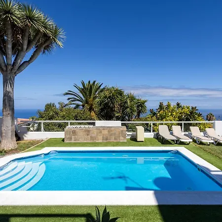 Fantastic With Amazing Sea Views *