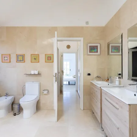 Fantastic With Amazing Sea Views