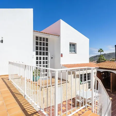 Fantastic With Amazing Sea Views Ferienhaus *