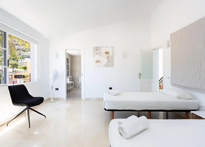 Fantastic With Amazing Sea Views Vakantiehuis *