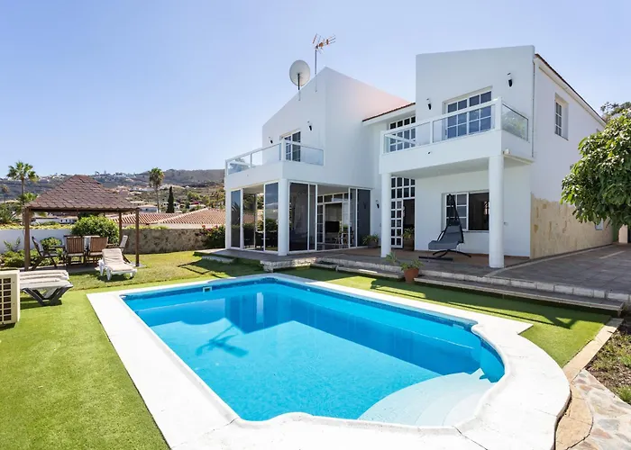 Дом отдыха Fantastic With Amazing Sea Views Puntillo Del Sol