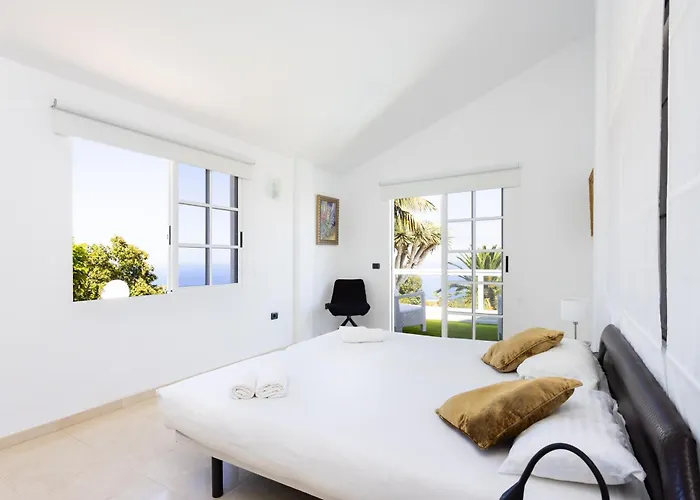 Fantastic With Amazing Sea Views