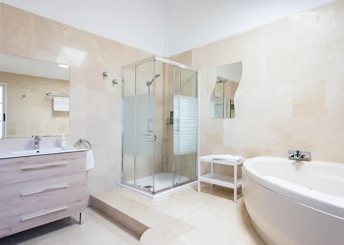 Дом отдыха Fantastic With Amazing Sea Views Puntillo Del Sol