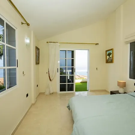 Fantastic With Amazing Sea Views Holiday home Puntillo Del Sol