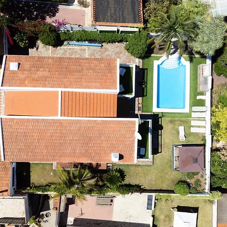 Fantastic With Amazing Sea Views Ferienhaus *