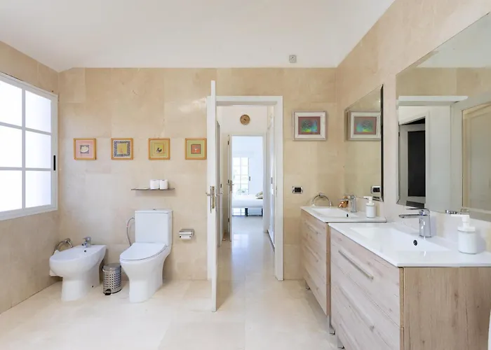 Fantastic With Amazing Sea Views