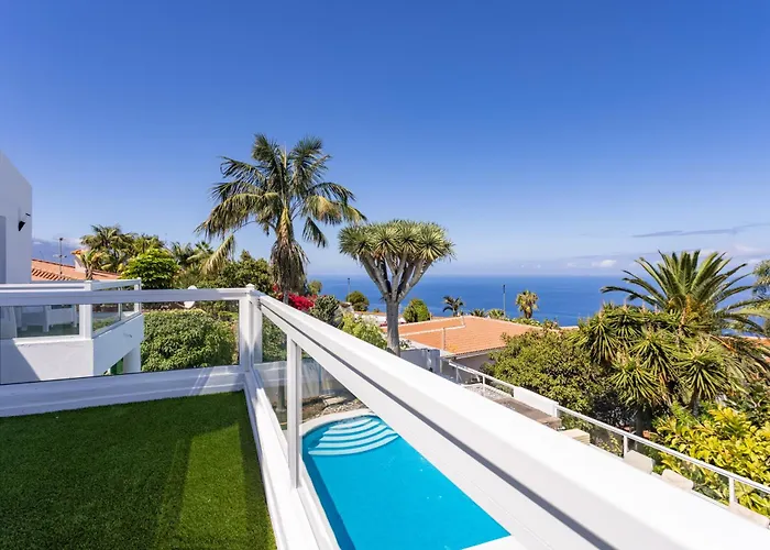 Casa vacanze Fantastic With Amazing Sea Views Puntillo Del Sol